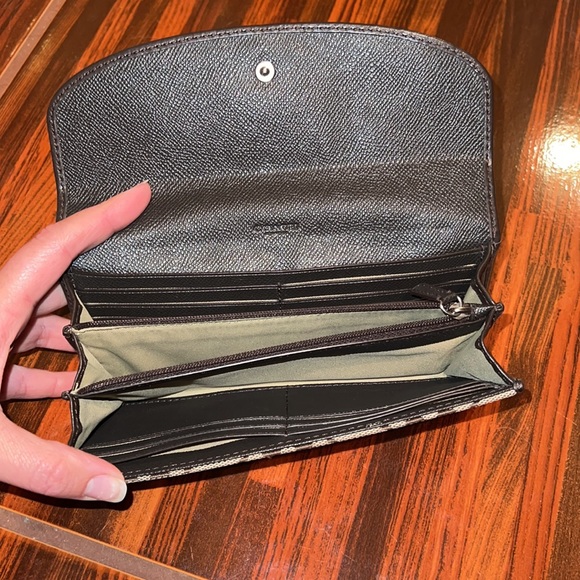 Coach wallet - Picture 2 of 9